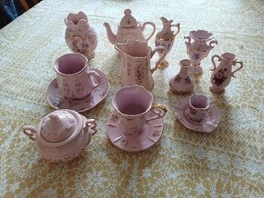 Růžový Karlovarský porcelán