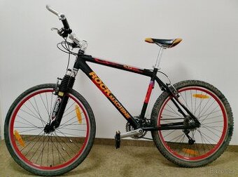 Prodám horské kolo Rock Machine 4,0 CPS s 26" koly