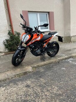 Ktm duke 125