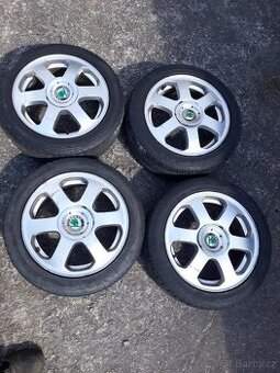 Prodám originální alu kola Škoda R15