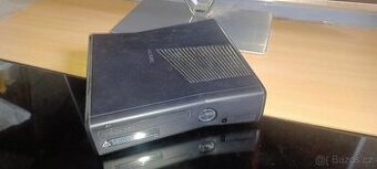 Xbox 360 S CONSOLE