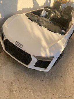 Dětské elektrické autíčko Audi R8 Spyder – nefunkční