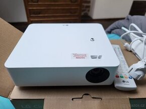 Projektor LG PF610P