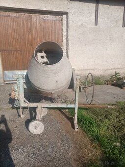 Míchačka na beton