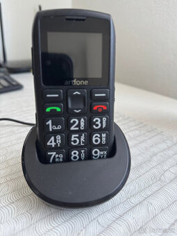 Mobilní telefon