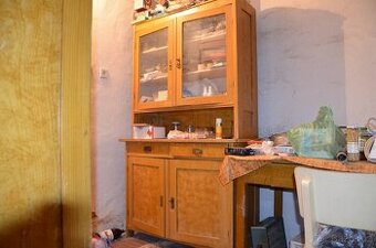 Prodam historický nábytek - 1