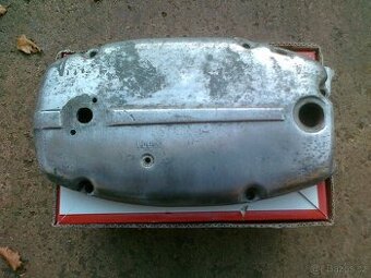 Nefunkční otáčkoměr, kryt za. svě. kryt motoru Jawa 350 634 - 1