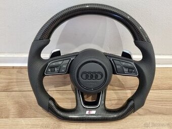 AUDI VOLANT KARBONOVY ZKOSENY s airbagom a RS padlami