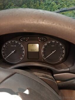 Škoda Octavia 2 1.6 MPI r.v. 2006 bouraná