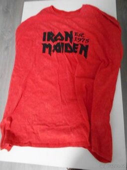 IRON MAIDEN - Est. 1975 Logo Vintage Red Tee - T - SHIRT - X