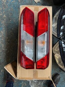 Ford Transit zadní lampy mk8 2020