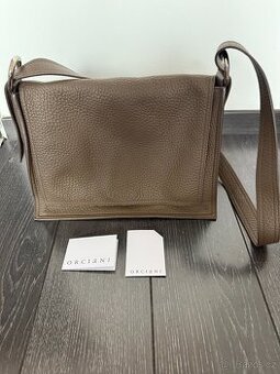 Kožená italská kabelka ORCIANI Borsa Pillow, PC 12 800,-