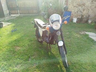 Motorka čezeta 250cc