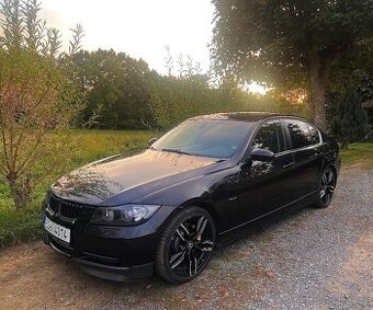 BMW E90 330i automat N52 190kW