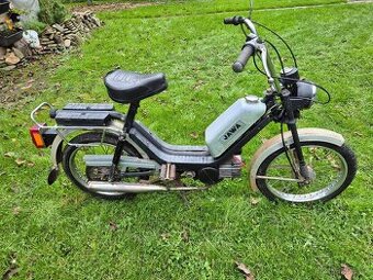 Babetta 210 s kartičkou, nový model, červená původní 6.