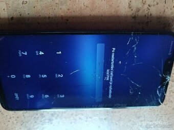 Prodám HUAWEI NOVA 3,pamět 4GB/128GB,prasklé čelní sklo