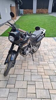 Honda dominator  nx 650