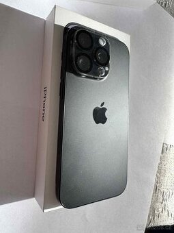 Prodám Apple iPhone 16 Pro 128 GB černý titan/ Top stav