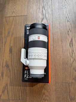 Sony FE 70-200mm f/2.8 GM OSS II