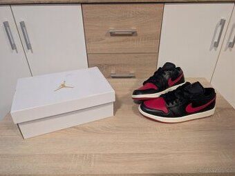 Nike Air Jordan 1 Low Black/Red vel. 43 NOVÉ