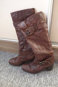 Kožené kozačky vel. 36