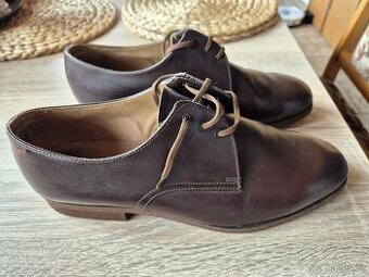 VOJENSKÁ VYCHÁZKOVÁ OBUV