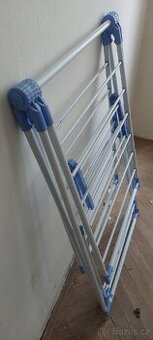 Vesak na suseni pradla do bytu