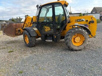 teleskopický manipulátor JCB 531-70 , kolový nakladač