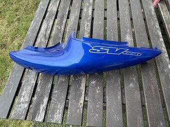 Zadní plast SUZUKI 650 SV
