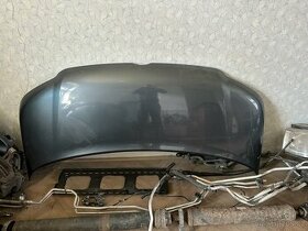 vw T5 kapota přední