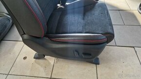 Hyundai tucson III model  2019 kožený interiér sedačky