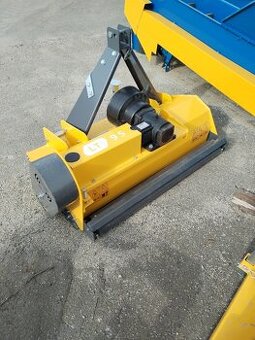 Malý mulčovač za malotraktor