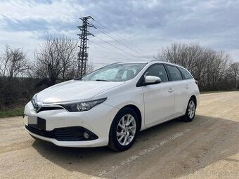 Prodám Toyota Auris 1.6 Automat (2018) | 1. majitel