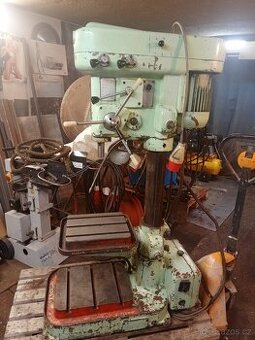 Nabízím sloupovou vrtačku BK 20