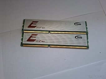 2× RAM 2gb DDRIII