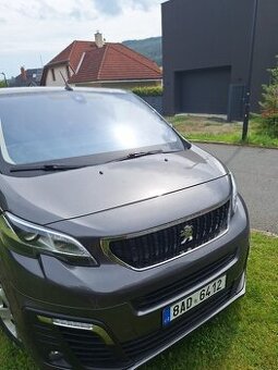 Peugeot Traveller Allure ,MAX MAX výbava,110kw 2018