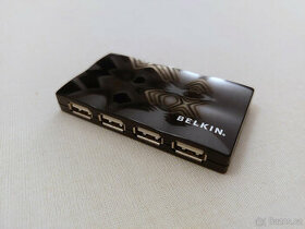 USB hub Belkin F5U701 s napájením