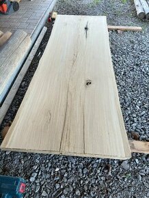 Dubová stolová deska z jednoho kusu dřeva