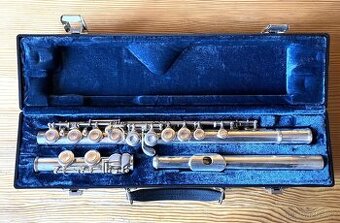 Příčná flétna Yamaha YFL 311