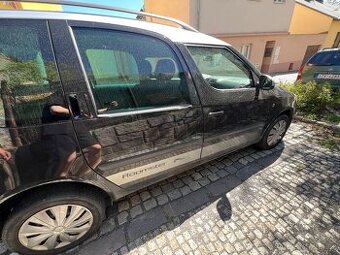 Škoda Roomster