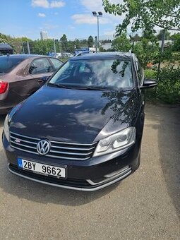 Volkswagen Passat B7 1,6 r-line
