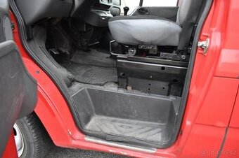 Ford Transit,6 míst, L1H2,nové v ČR