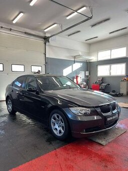 Komplet na náhradní díly BMW E90 320D 120kW-blacksapphire