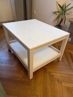 Konferenční stolek bílý IKEA