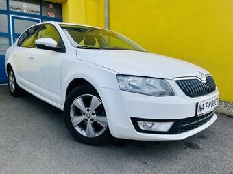 ŠKODA OCTAVIA 1.2 Tsi BENZÍN STYLE DIGI KLIMA VYHŘEV SEDADEL