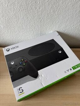 XBOX SERIES S 1 TB ( Záruka rok )