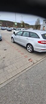 Ford Mondeo mk5 2.0tdci.110kw.manual 6q