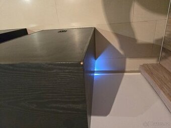 Universum Q500 - 1