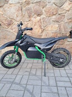 Dětská El.motorka