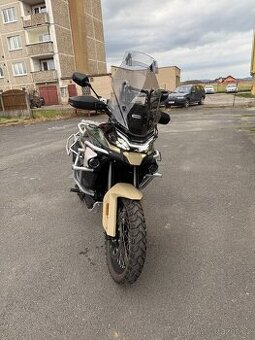 CF Moto 800 MT
